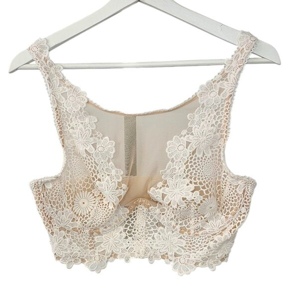 Victoria's Secret Dream Angels embroidered mesh underwire bra