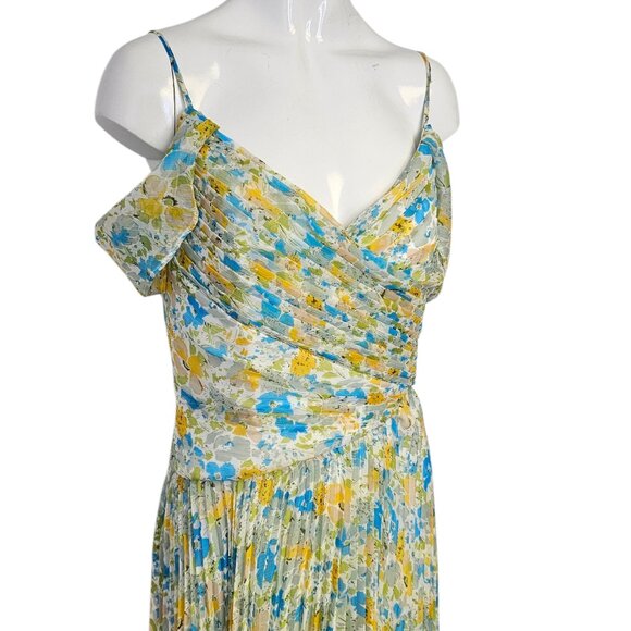 ASTR The Label Pleated Cold Shoulder Midi Dress