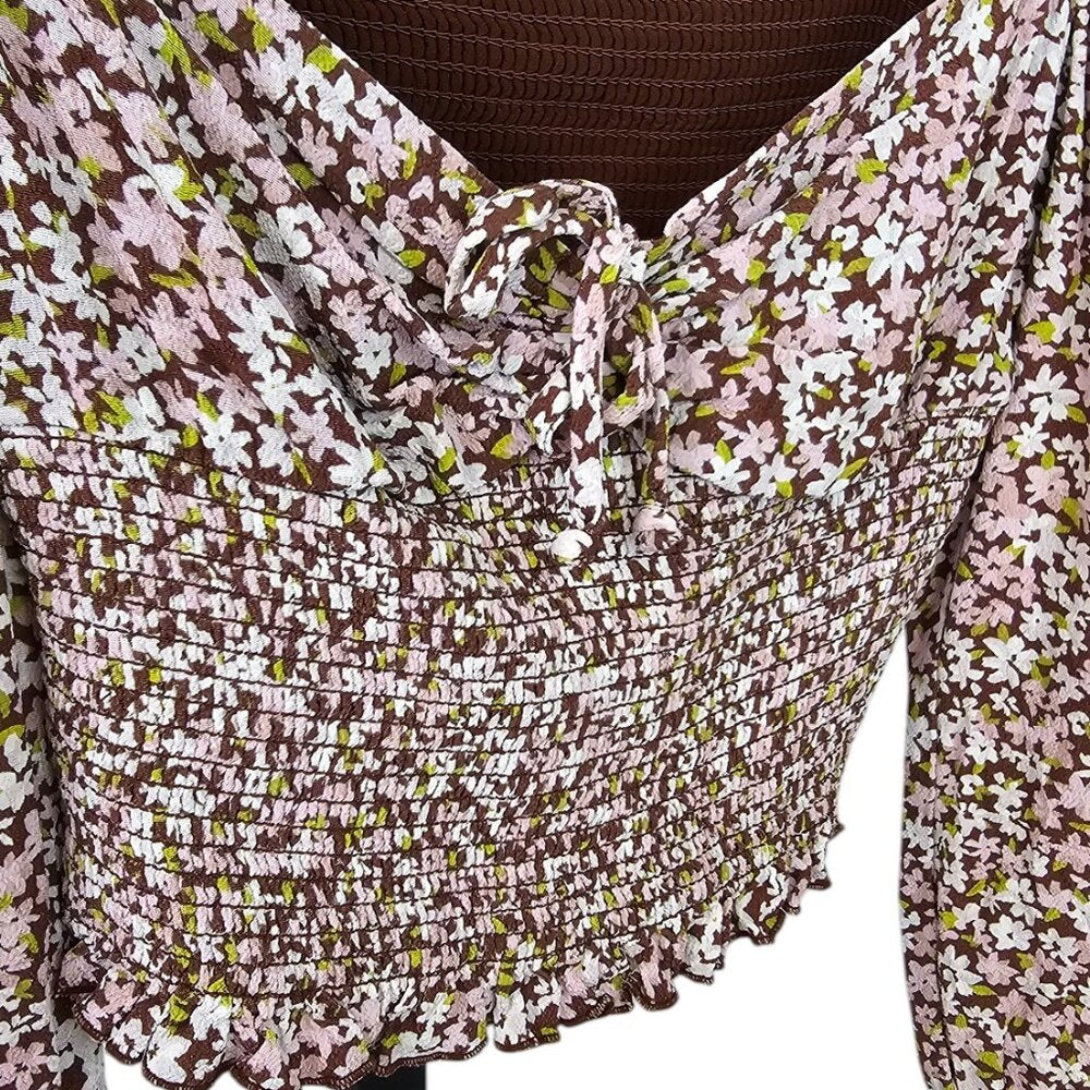 Aritzia Sunday Best Sinatra Long Sleeve Smocked Floral Sweetheart Top