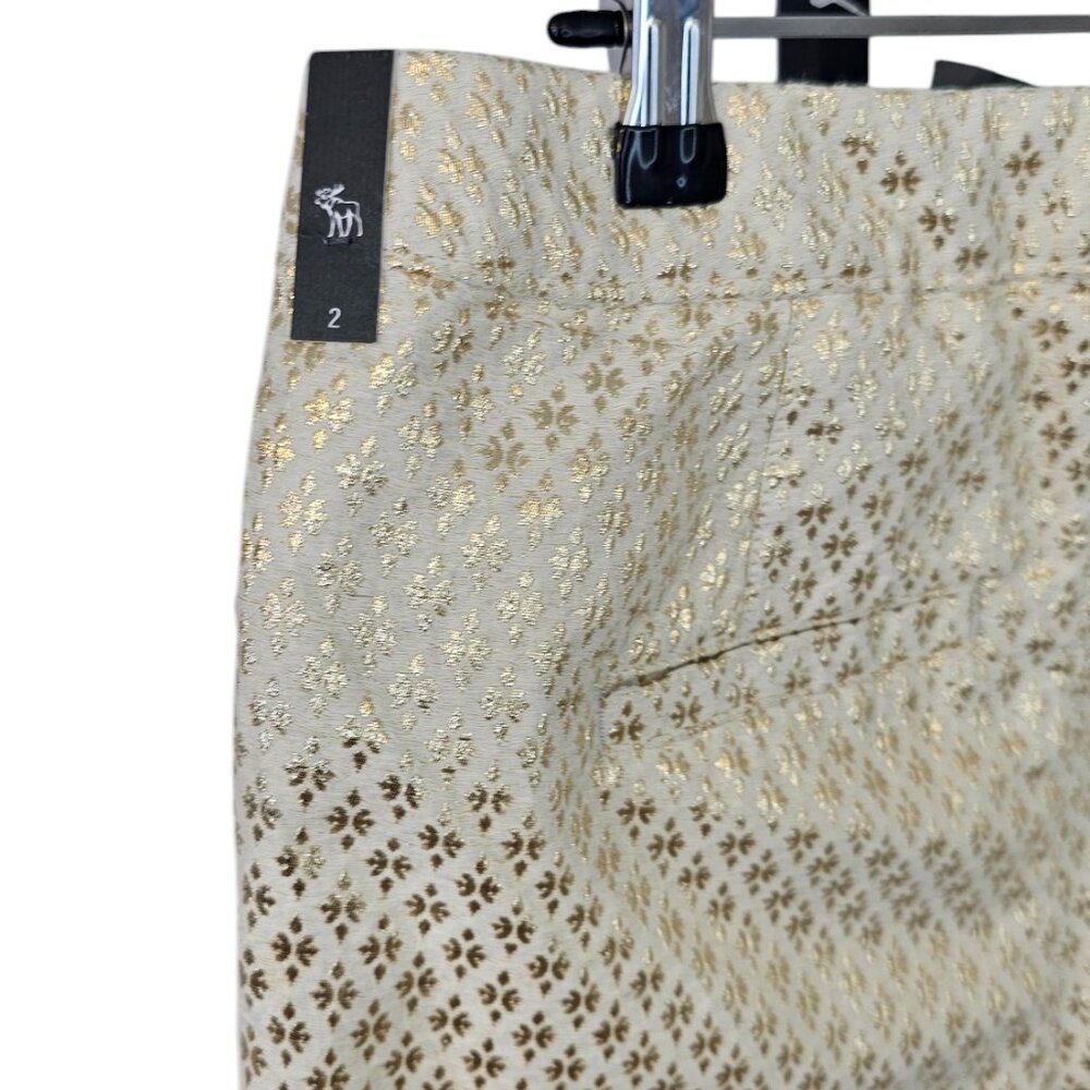 Abercrombie & Fitch Womens Gold Metallic, Cream Shorts