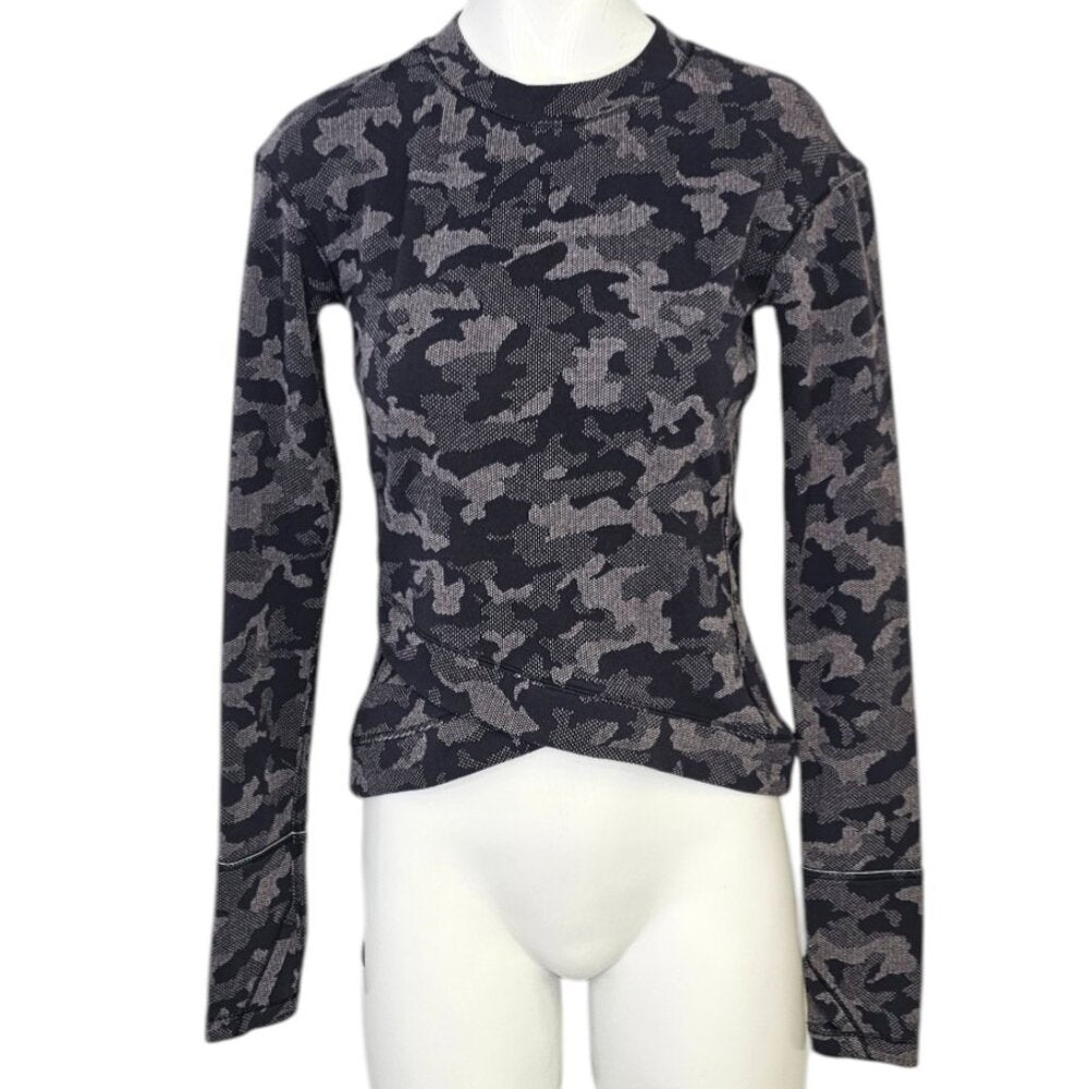 Lululemon Close to Crossing Long Sleeve