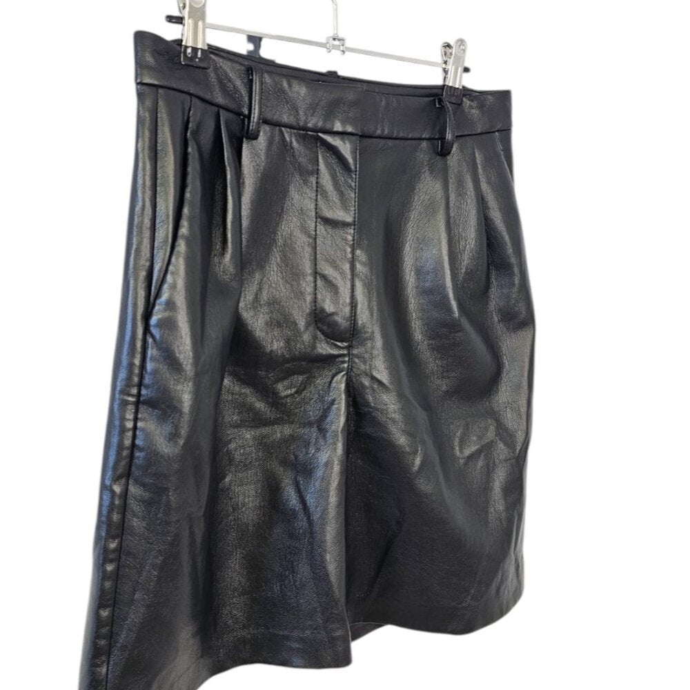Aritzia Wilfred Limerick Short