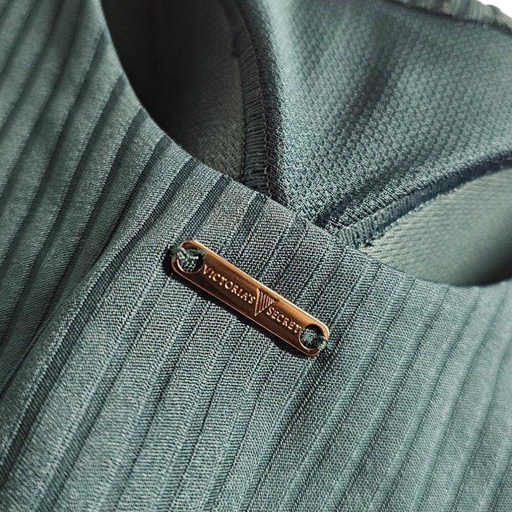 Victoria's Secret On Point Allegro Sports Bra