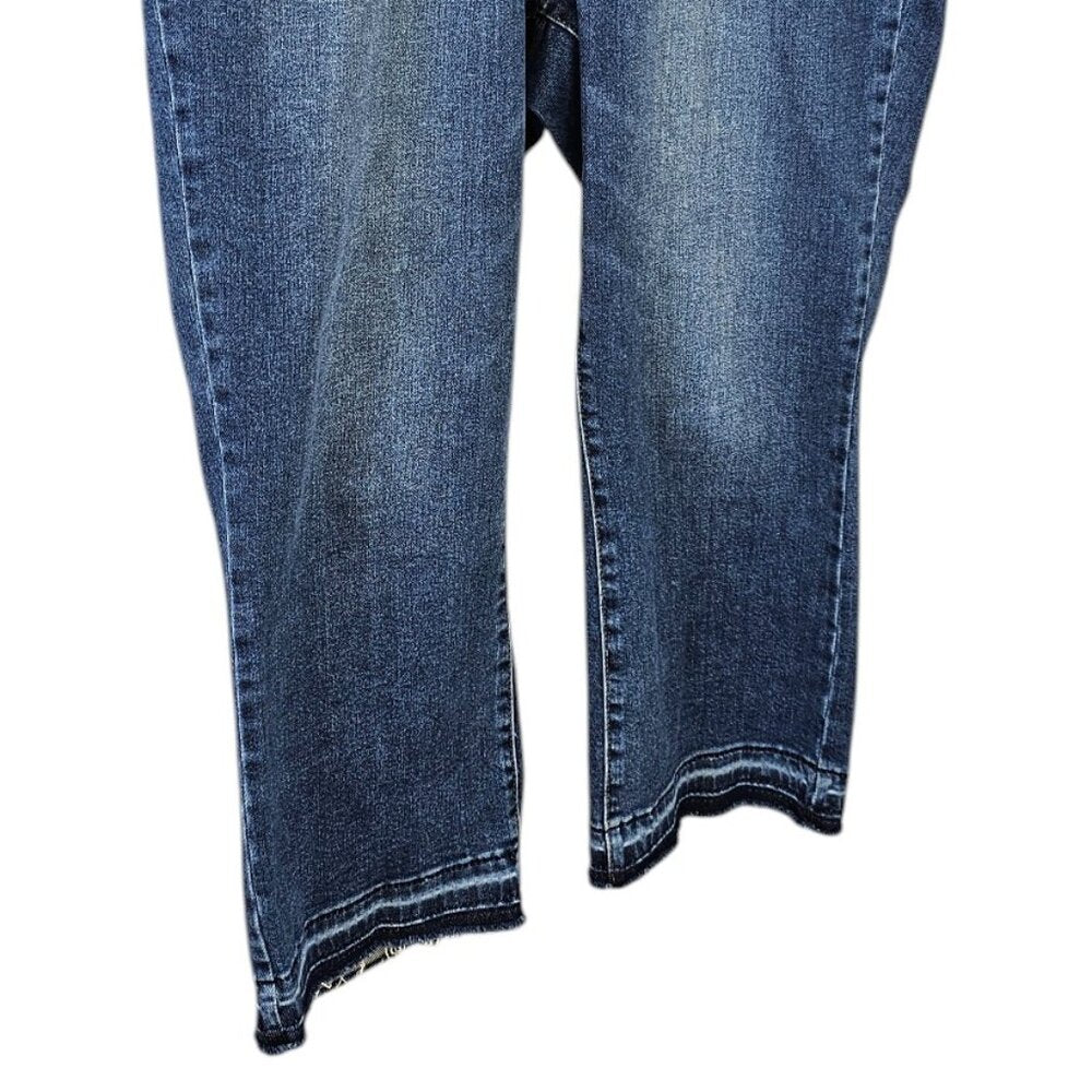 Judy Blue Womens Kick Boot Jeans Cropped