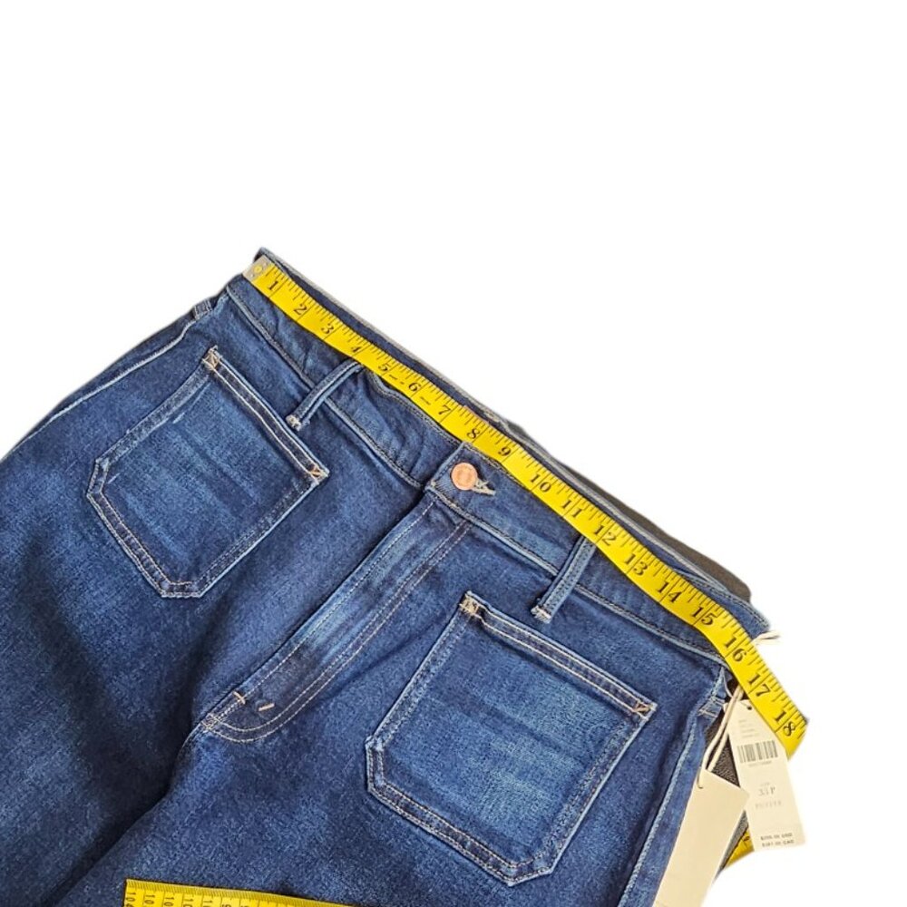 MOTHER The Patch Pocket Rambler Sneak Jeans