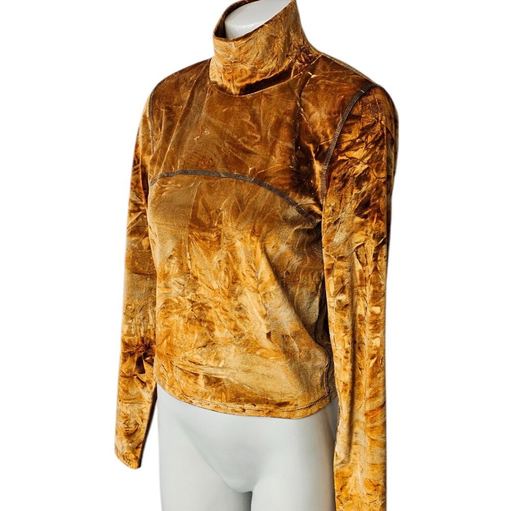 Aritzia Wilfred Free Velvet Moon Crop Long Sleeve Shirt