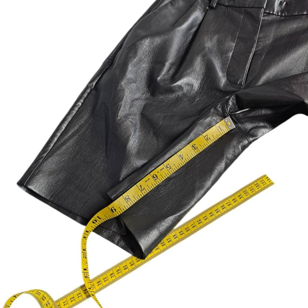Aritzia Wilfred Limerick Short