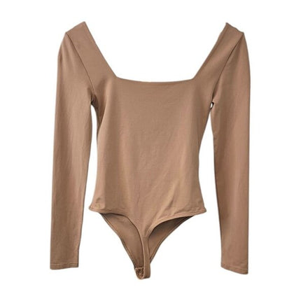 Aritzia Babaton Contour Square Neck Long Sleeve Bodysuit