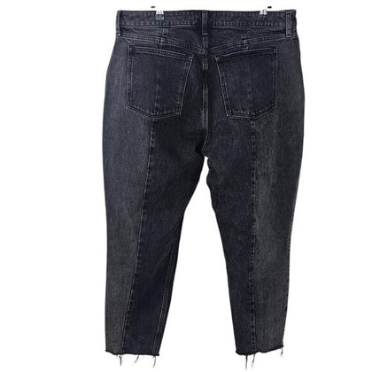 Abercrombie & Fitch The Mom High Rise Jeans