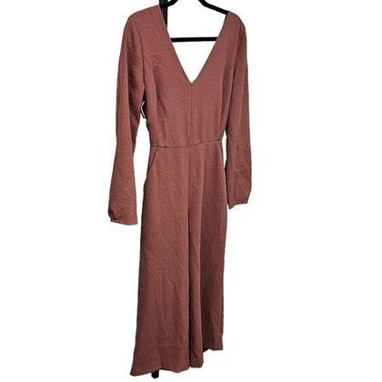 Aritzia Wilfred Ecoulement Long Sleeve V-Neck Textured Crepe Jumpsuit