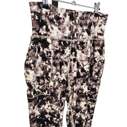 Athleta Salutation Printed Jogger Pants
