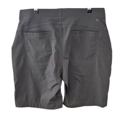 Eddie Bauer Horizon Bermuda Short