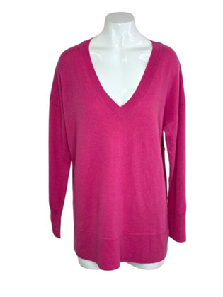 Tahari 100% Merino Wool V-Neck Long Sleeve Shirt