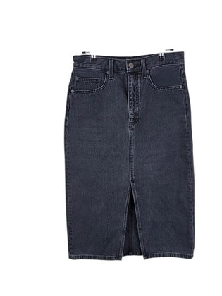 Aritzia Denim Forum The 90's Halle Skirt