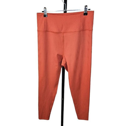 Girlfriend Collective Ribbed High Rise Crop Leggings