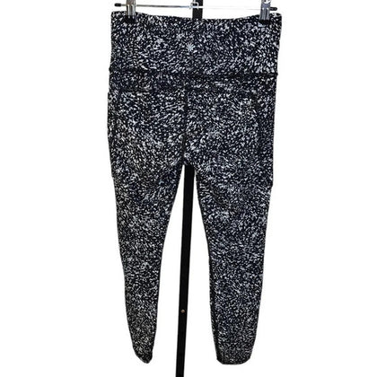 Athleta Womens Ultimate Stash 7/8 Tight