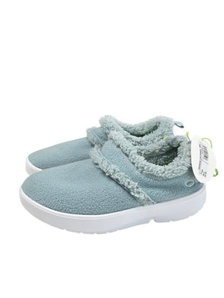 OOFOS Oocoozie Low Slip On Shoes