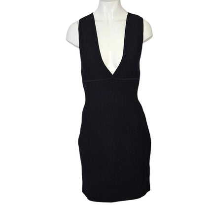 Aritzia Babaton Sculpt Knit V-Neck Mini Dress