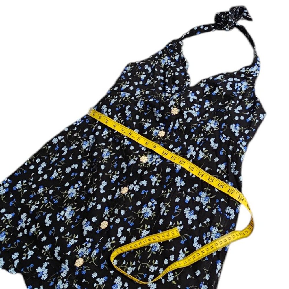 Anthropologie Maeve Halter V-Neck Scallop, Button Front, Mini Dress Luxy Thrift Anthropologie Maeve Halter V-Neck Scallop, Button Front, Mini Dress Luxy Thrift